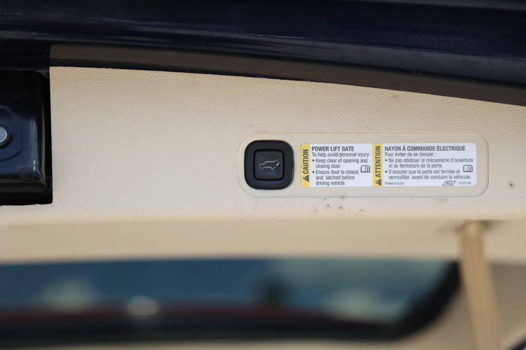 used 2007 Cadillac Escalade ESV car, priced at $6,400