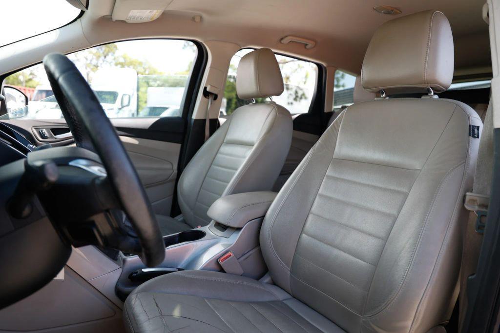 used 2013 Ford Escape car, priced at $3,900