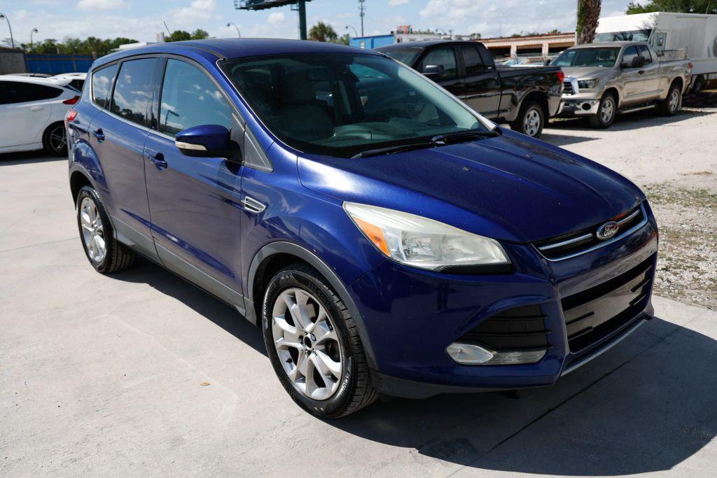 used 2013 Ford Escape car, priced at $3,900