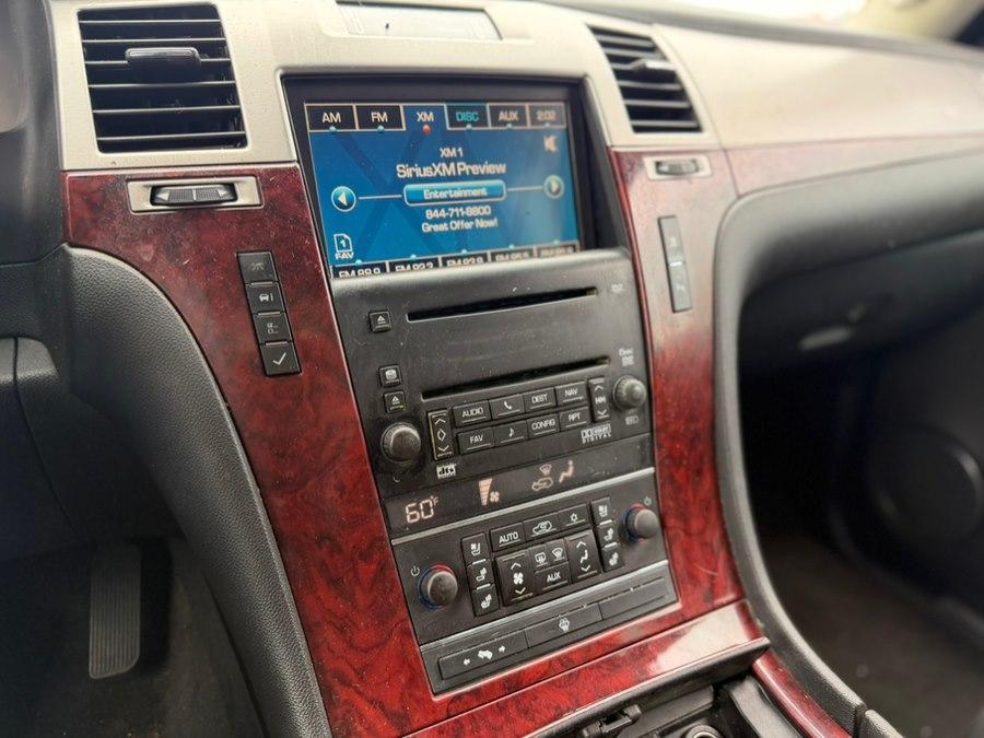 used 2007 Cadillac Escalade car, priced at $6,500