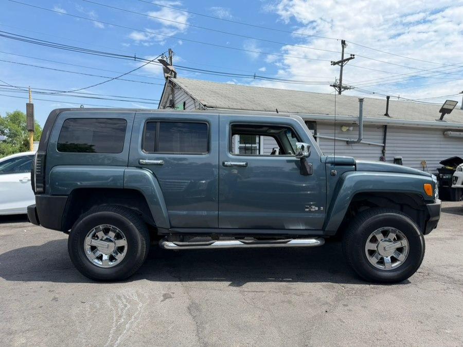 used 2006 Hummer H3 car, priced at $6,030