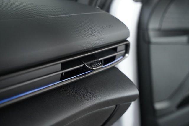 new 2025 Hyundai ELANTRA HEV car, priced at $27,728
