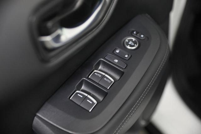 used 2025 Honda HR-V car, priced at $29,088