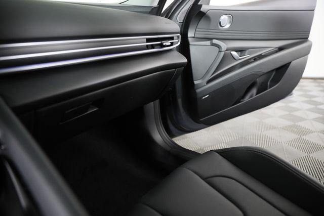 new 2026 Hyundai Elantra car, priced at $25,333