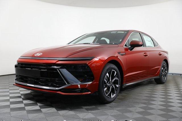 new 2025 Hyundai Sonata car, priced at $26,686