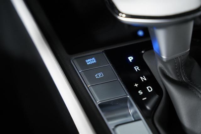 new 2025 Hyundai ELANTRA HEV car, priced at $27,607