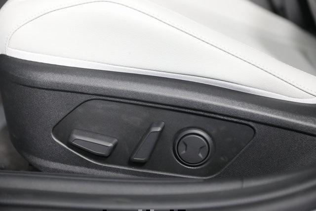 new 2025 Hyundai ELANTRA HEV car, priced at $29,043