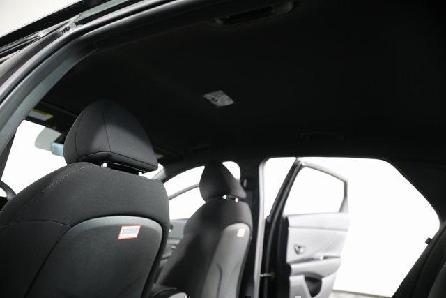 new 2025 Hyundai ELANTRA HEV car, priced at $26,234