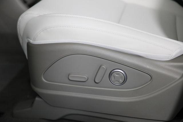 new 2026 Hyundai Palisade Hybrid car, priced at $50,621