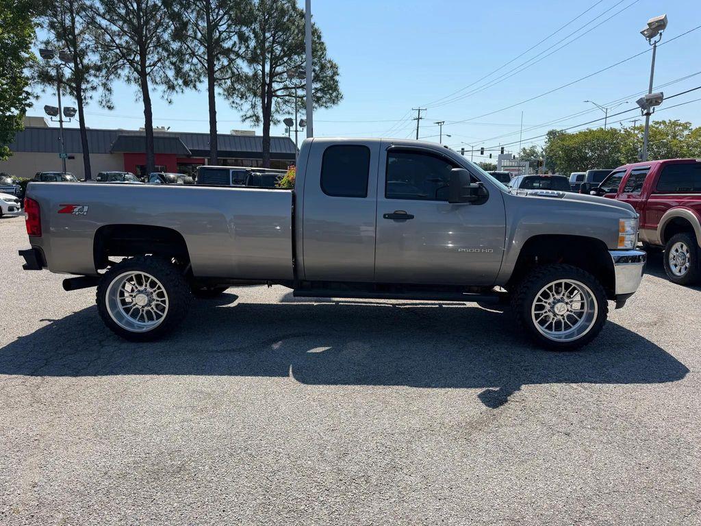 used 2013 Chevrolet Silverado 2500 car, priced at $25,800