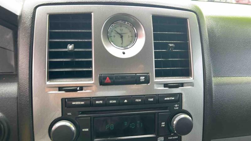 used 2006 Chrysler 300 car