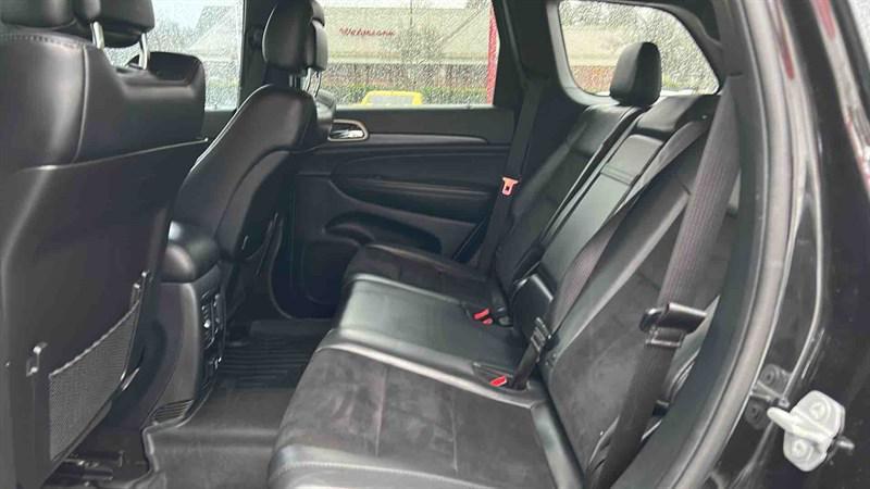 used 2015 Jeep Grand Cherokee car, priced at $15,995