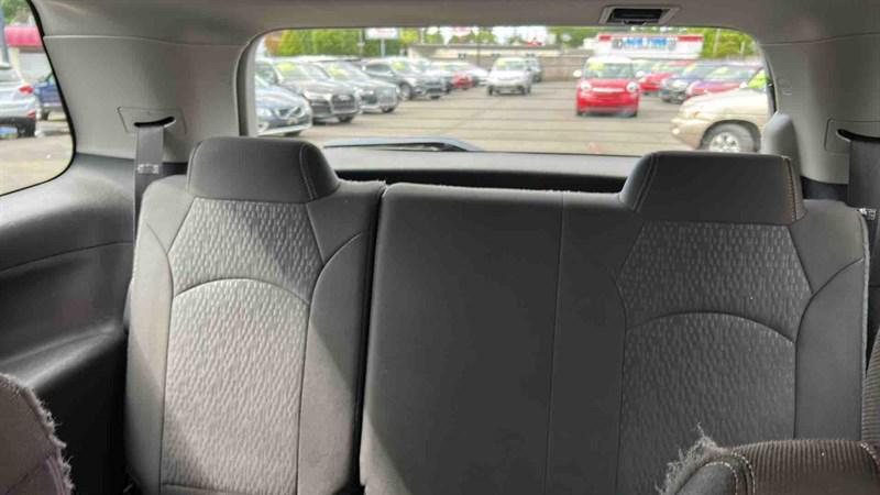 used 2015 GMC Acadia car, priced at $9,995