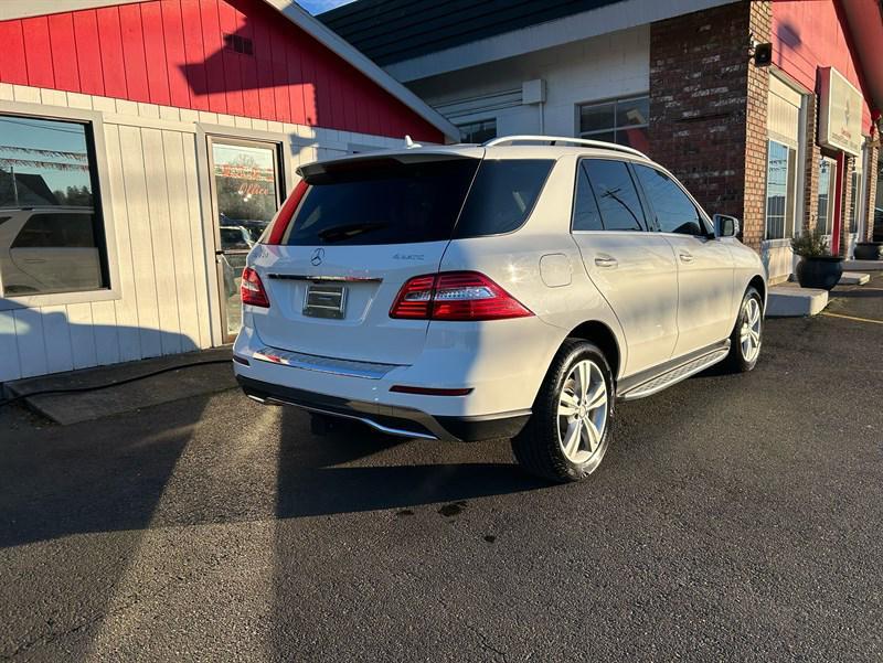 used 2015 Mercedes-Benz M-Class car, priced at $13,995