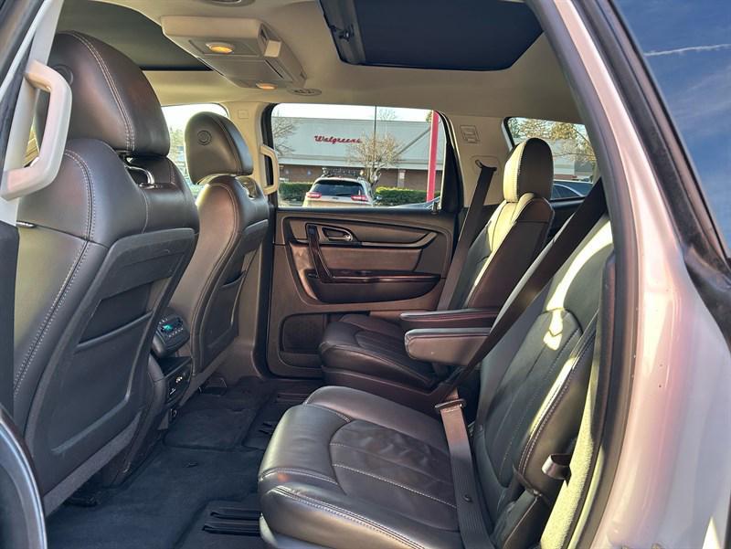 used 2017 Chevrolet Traverse car, priced at $13,995