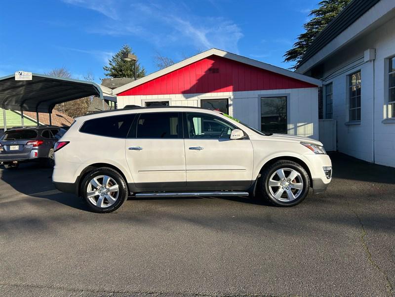 used 2017 Chevrolet Traverse car, priced at $13,995