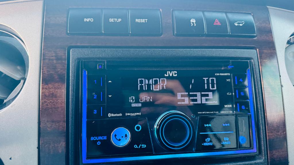 used 2007 Ford Expedition EL car, priced at $5,722