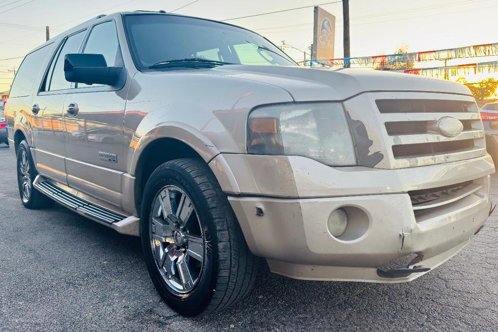 used 2007 Ford Expedition EL car, priced at $5,722