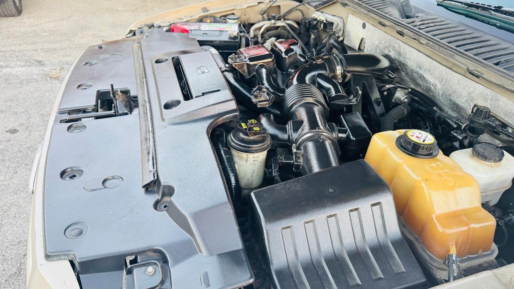 used 2007 Ford Expedition EL car, priced at $5,722