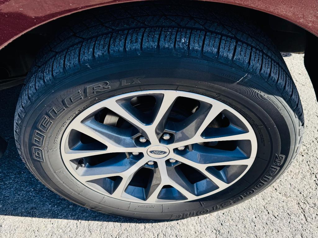 used 2015 Ford Expedition car, priced at $9,573