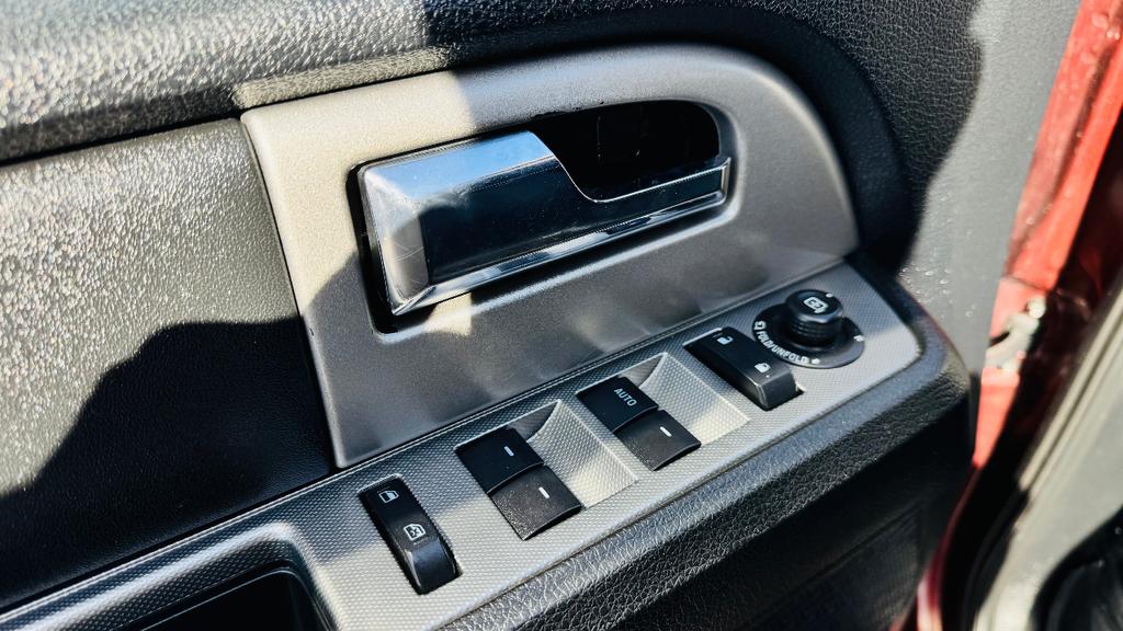 used 2015 Ford Expedition car, priced at $9,573