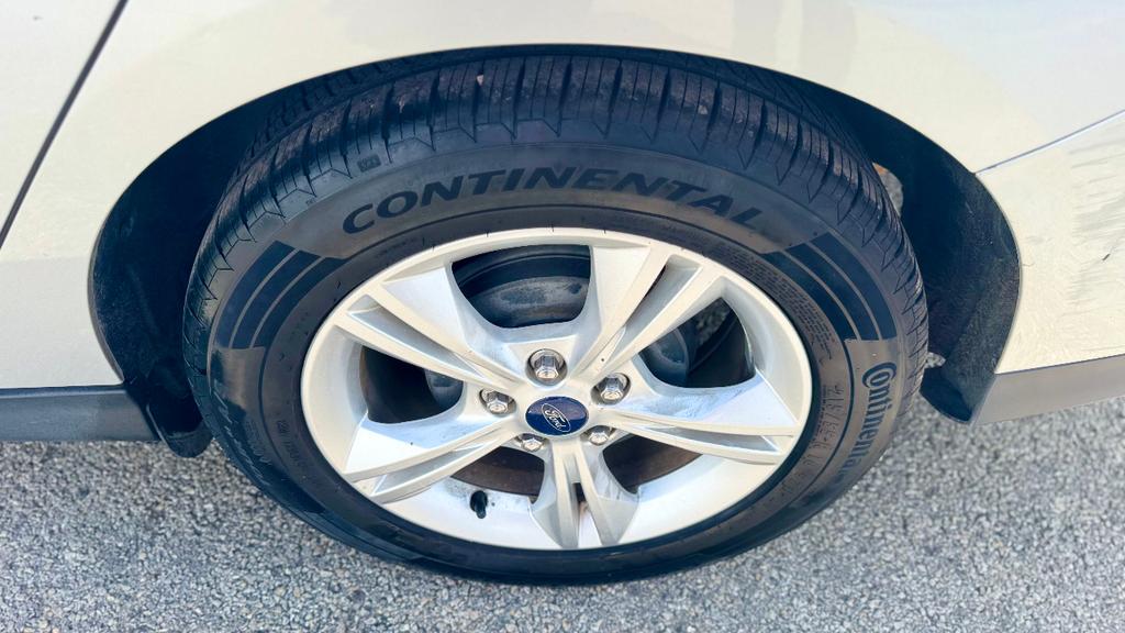used 2013 Ford Focus car, priced at $6,586