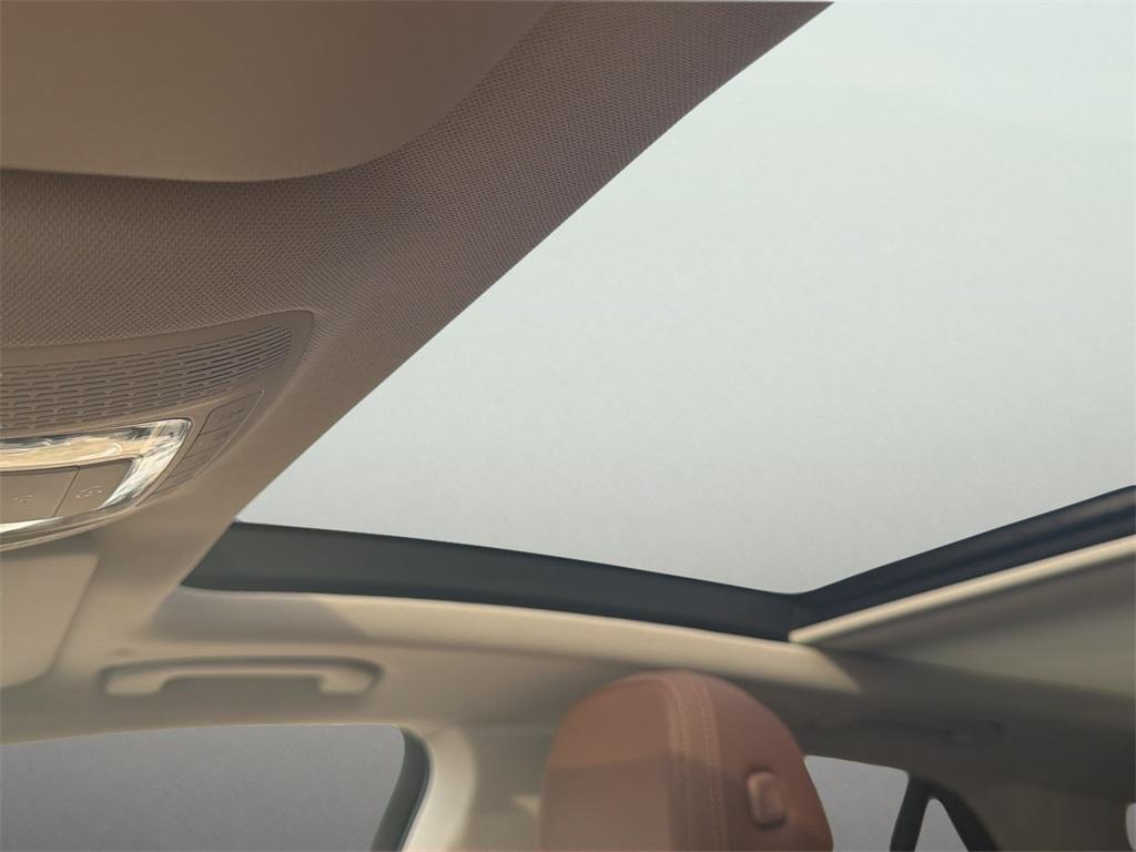 used 2026 Mercedes-Benz GLE 350 car, priced at $68,500