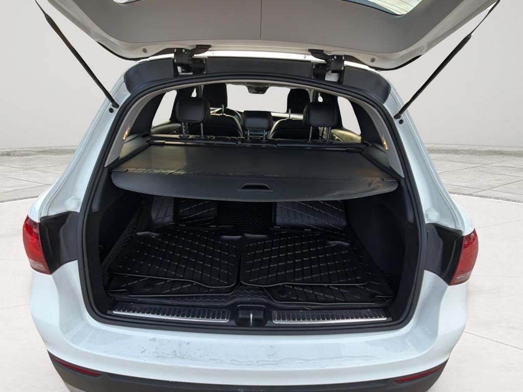 used 2022 Mercedes-Benz GLC 300 car, priced at $29,900