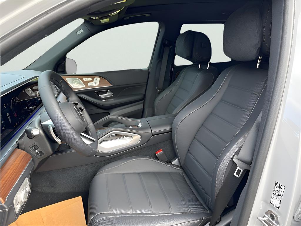 new 2026 Mercedes-Benz GLS 580 car, priced at $124,995