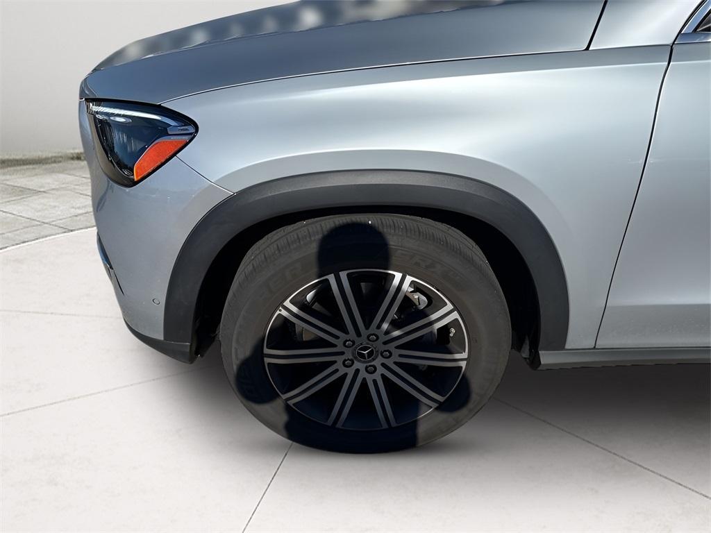 used 2025 Mercedes-Benz GLE 350 car, priced at $62,500