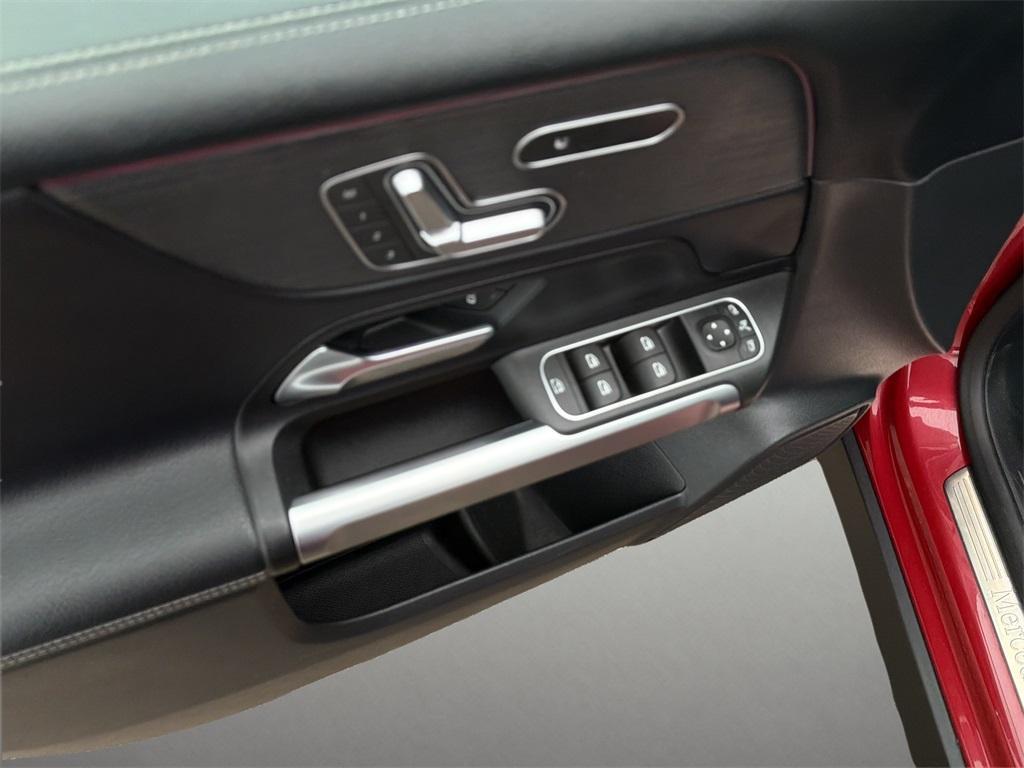 used 2023 Mercedes-Benz GLB 250 car, priced at $31,750