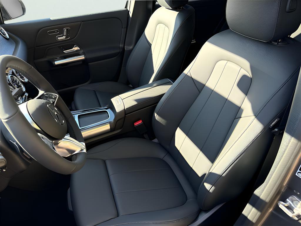 new 2026 Mercedes-Benz GLA 250 car, priced at $49,910