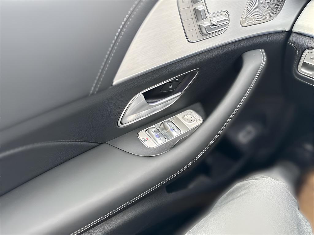 new 2025 Mercedes-Benz AMG GLE 53 car, priced at $99,020