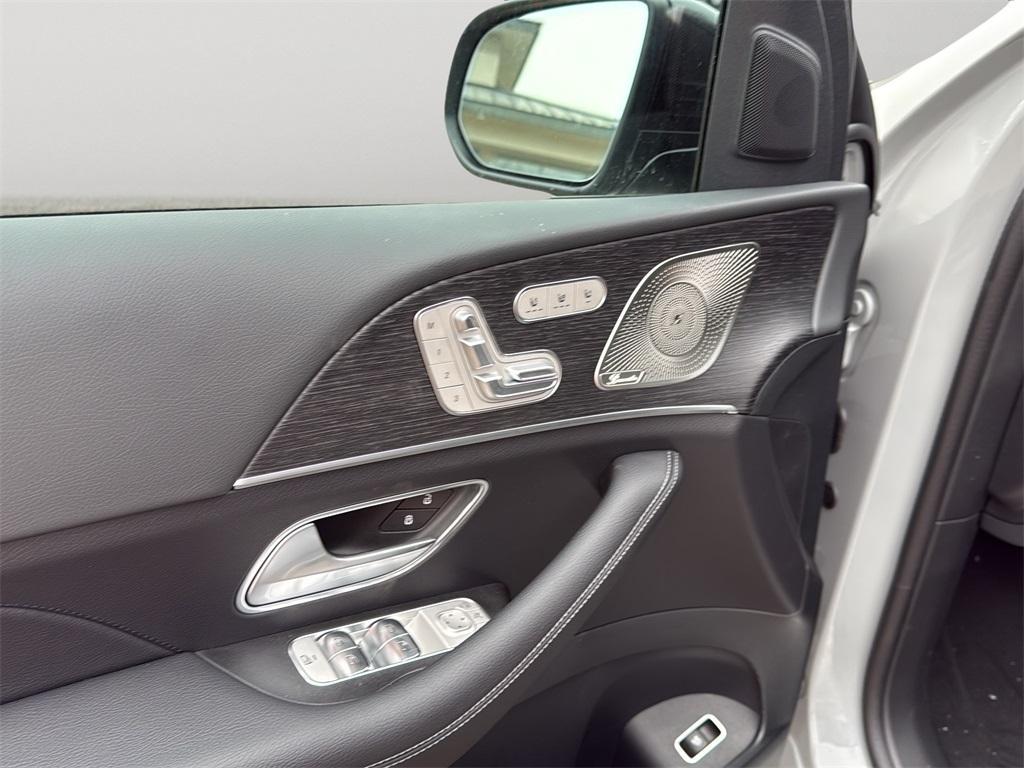 new 2026 Mercedes-Benz GLE 350 car, priced at $77,165