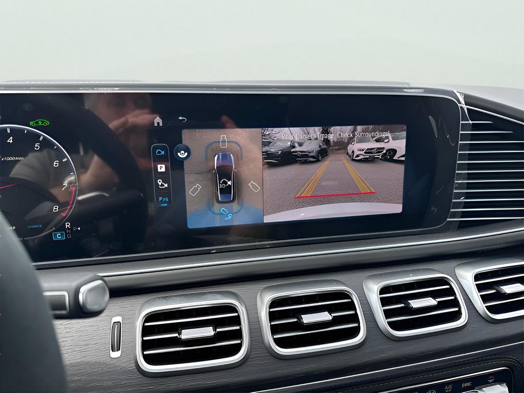 new 2025 Mercedes-Benz AMG GLE 63 car, priced at $139,405