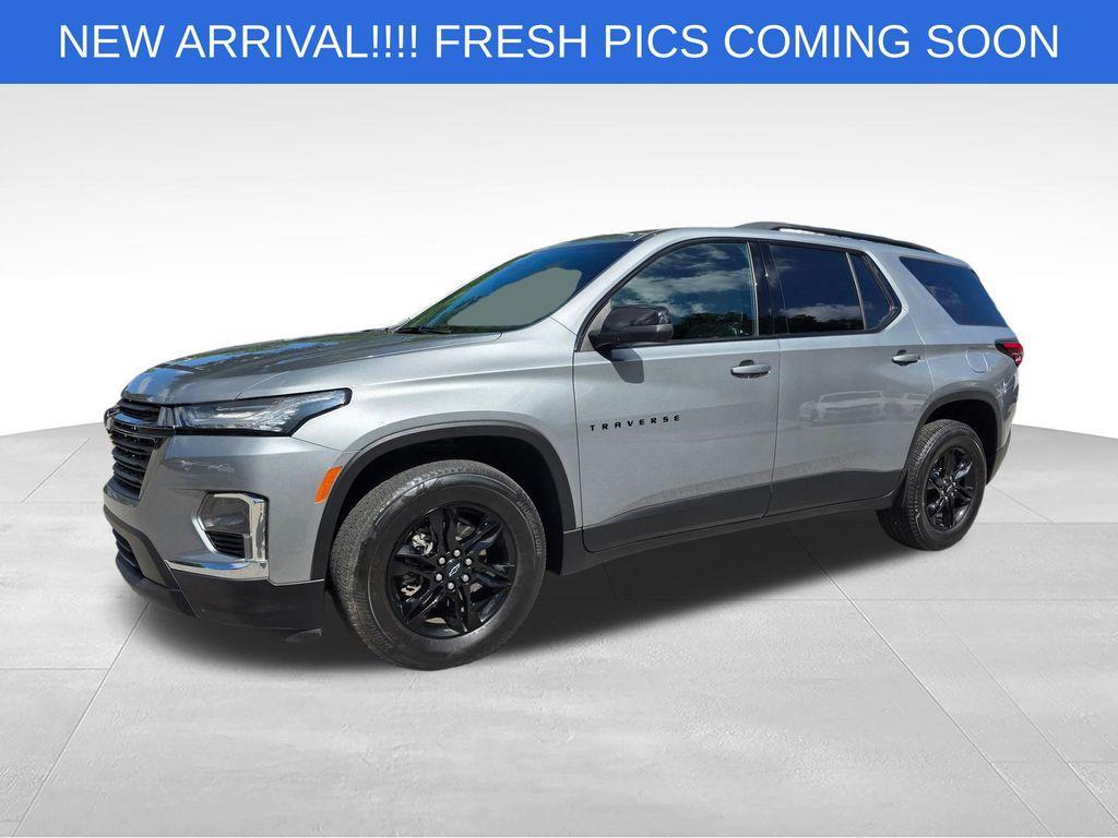 used 2023 Chevrolet Traverse car, priced at $27,950
