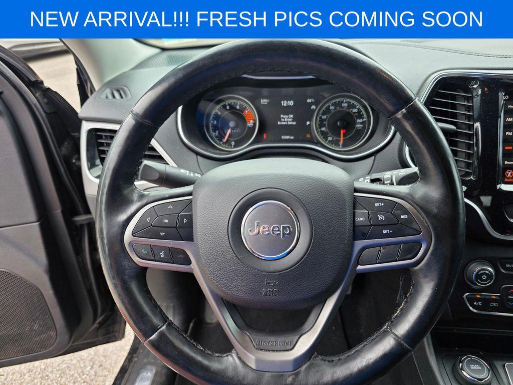 used 2019 Jeep Cherokee car, priced at $14,872