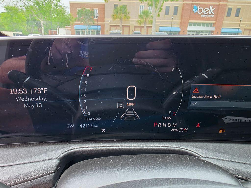 used 2024 Cadillac XT4 car, priced at $29,991