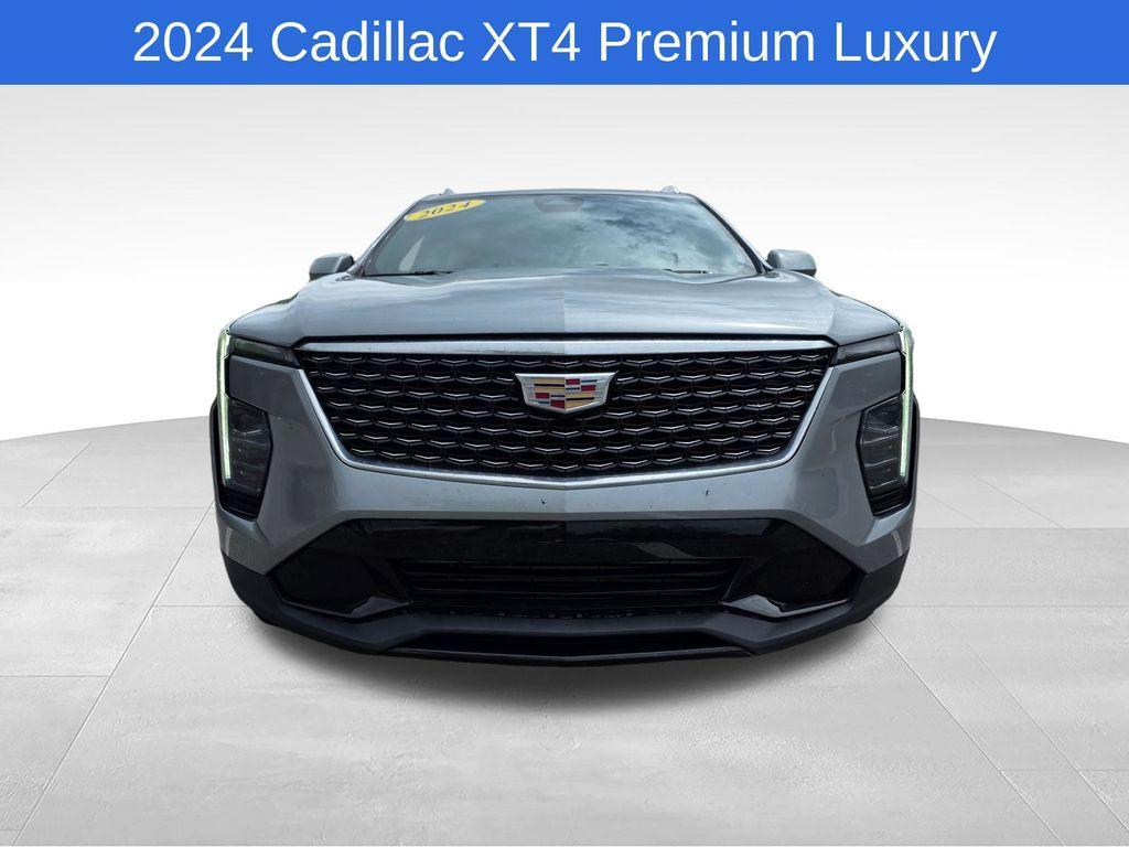 used 2024 Cadillac XT4 car, priced at $29,991
