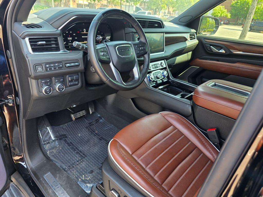 used 2024 GMC Yukon car, priced at $79,500