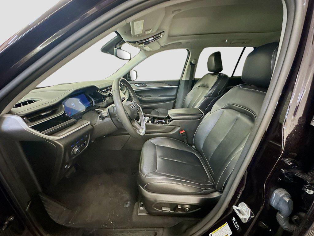 used 2022 Jeep Grand Cherokee 4xe car, priced at $26,497