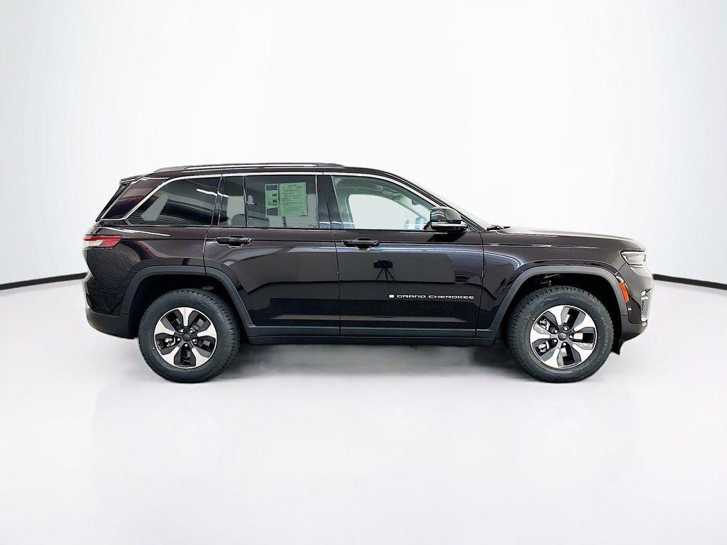 used 2022 Jeep Grand Cherokee 4xe car, priced at $26,497