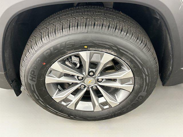 used 2025 Chevrolet Equinox car, priced at $24,497