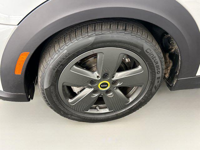 used 2024 MINI Hardtop car, priced at $20,487