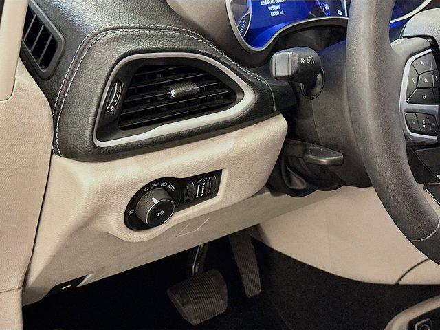 used 2024 Chrysler Pacifica car, priced at $28,697