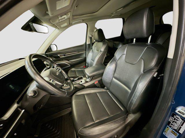 used 2023 Kia Telluride car, priced at $31,996