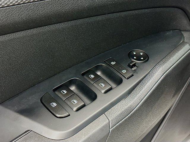 used 2025 Kia Sportage car, priced at $19,996