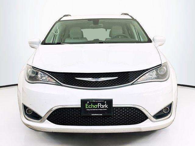 used 2017 Chrysler Pacifica car, priced at $9,996