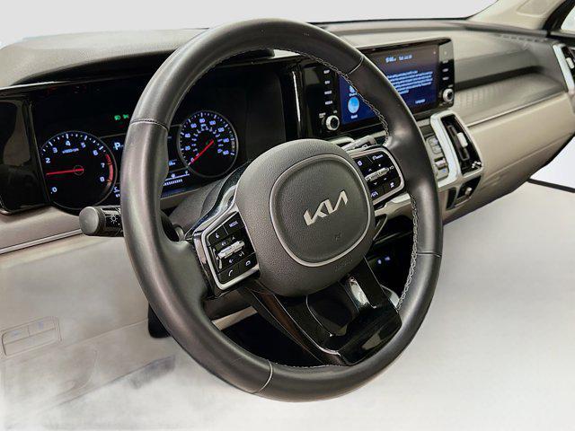 used 2022 Kia Sorento car, priced at $27,487