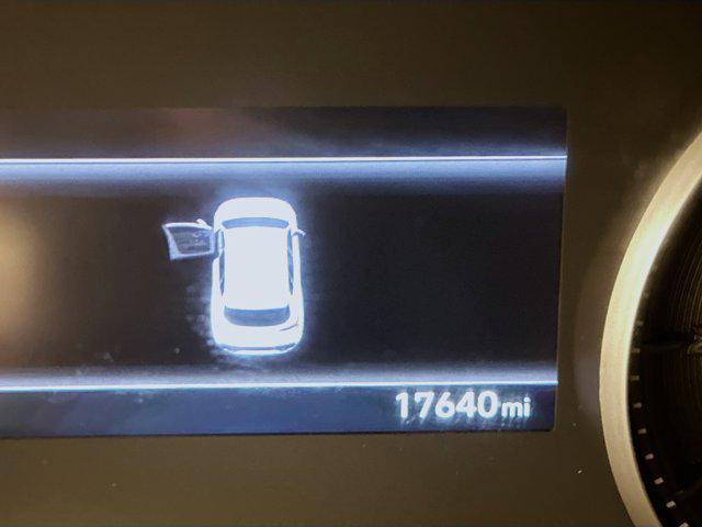 used 2022 Hyundai Santa Fe car, priced at $22,987